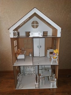 Дерев'яний самозбірний триповерховий ляльковий будиночок пазл для ляльок Барбі на 5 кімнат з меблями, з фанери